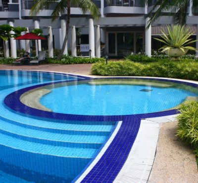 Clean pool - Turnkey Pool Designers