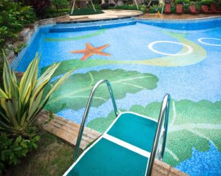 Swimming platform - Turnkey Pool Designers