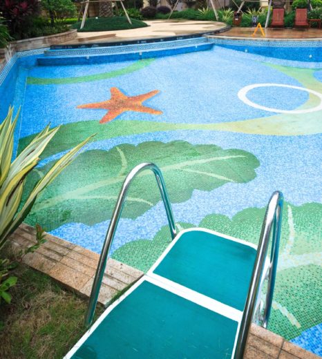 Swimming platform - Turnkey Pool Designers