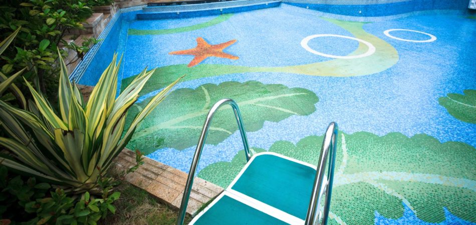 Swimming platform - Turnkey Pool Designers