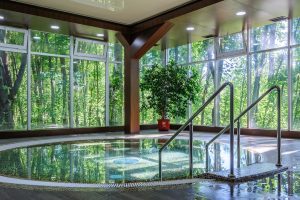 Adding a spa to a pool