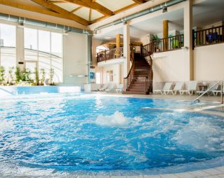 Pool and spa combination